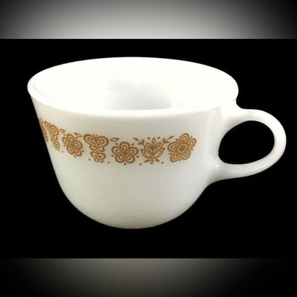 Butterfly Gold Coffee/Tea Cups Corelle Livingware Set Of 6 Vintage - Picture 1 of 8